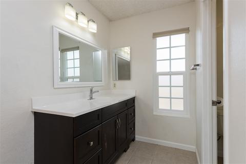 1056 N Ash St, Escondido, CA 92027 photo 16