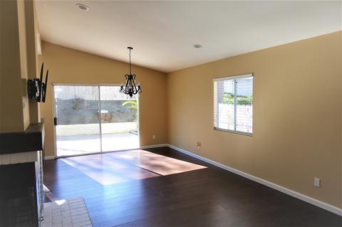 4919 Seascape Dr, Oceanside, CA 92057 photo 7