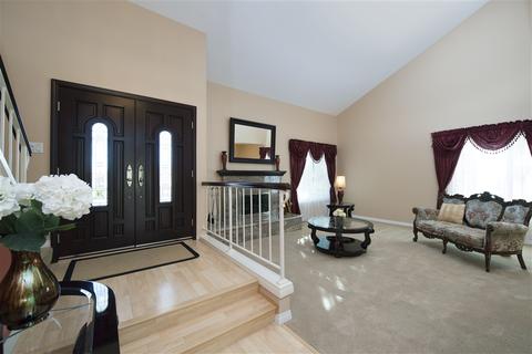 1416 Gary Ln, Escondido, CA 92026 photo 5