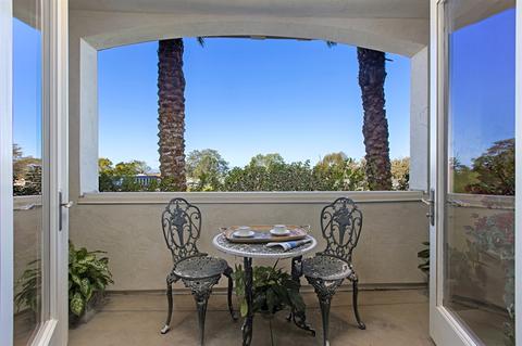 1010 Genter St #101, La Jolla, CA 92037 photo 3