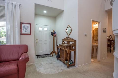 2440 Eagle Valley Dr, Chula Vista, CA 91914 photo 3