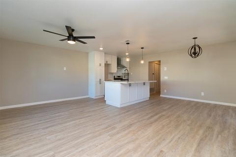 4125 Lake Blvd, Oceanside, CA 92056 photo 2