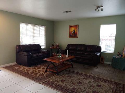 868 Rosa Ct, Escondido, CA 92027 photo 2