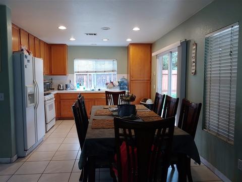 868 Rosa Ct, Escondido, CA 92027 photo 3