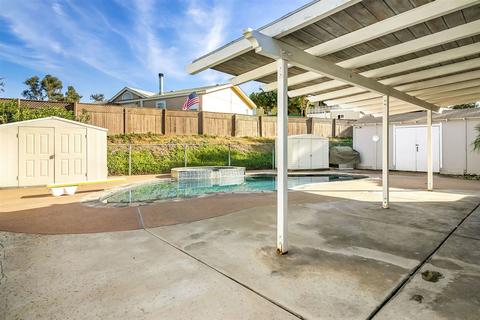 8947 Lakeview Rd, Lakeside, CA 92040 photo 3