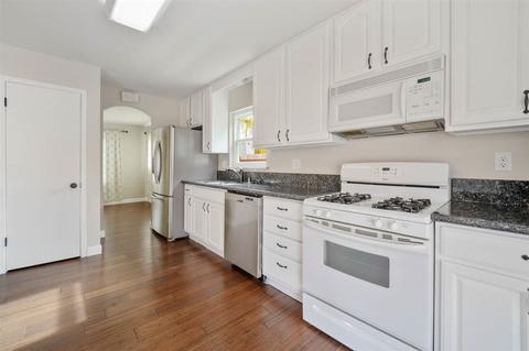 13056 Berlin St, Poway, CA 92064 photo 3
