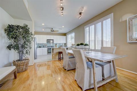 1469 Sapphire Dr, Carlsbad, CA 92011 photo 5