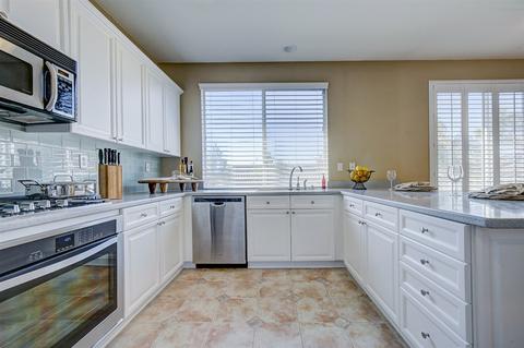 1469 Sapphire Dr, Carlsbad, CA 92011 photo 6