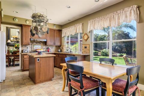 16610 Granite Dr, Ramona, CA 92065 photo 6