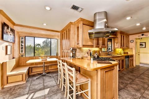 1067 Overbrook Ln, Fallbrook, CA 92028 photo 8