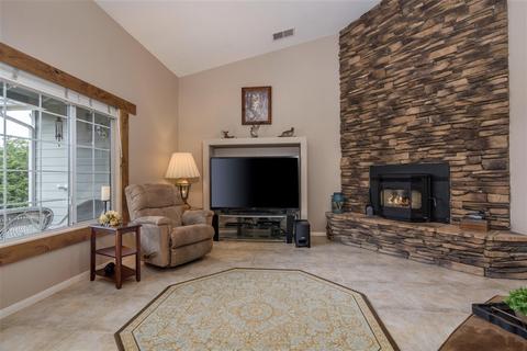 24924 Agrarian Rd, Ramona, CA 92065 photo 4