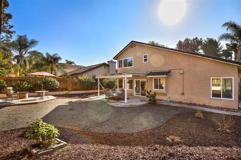 908 Sagewood Dr, Oceanside, CA 92056 photo 2