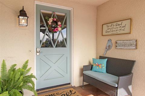 1087 Beverly Dr, Vista, CA 92084 photo 5