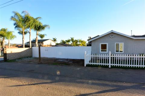 10121 Conejo Ln, Santee, CA 92071 photo 2