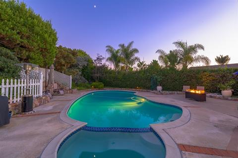 2875 Sugarman Way, La Jolla, CA 92037 photo 24