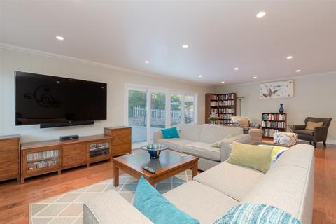 2875 Sugarman Way, La Jolla, CA 92037 photo 15