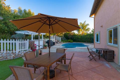 2875 Sugarman Way, La Jolla, CA 92037 photo 11