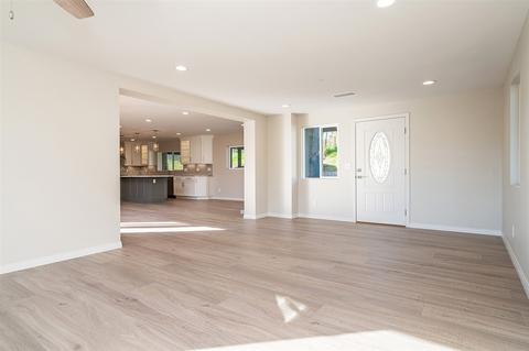 516 S Live Oak Park Rd, Fallbrook, CA 92028 photo 7