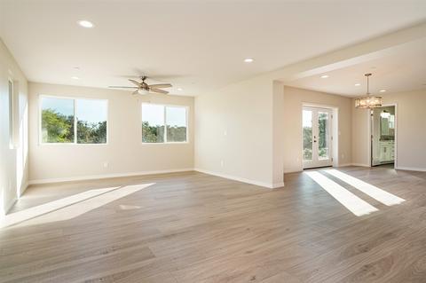 516 S Live Oak Park Rd, Fallbrook, CA 92028 photo 8