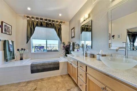 3656 Merced Dr, Oceanside, CA 92056 photo 9