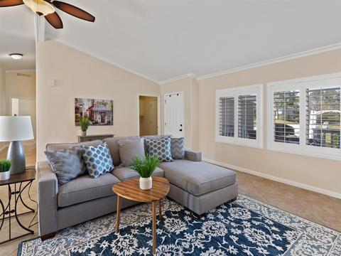 415 Stanley Ave, Escondido, CA 92026 photo 2