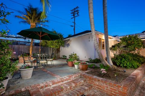5733 Beaumont Ave, La Jolla, CA 92037 photo 3