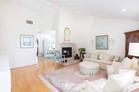 5733 Beaumont Ave, La Jolla, CA 92037 photo 4