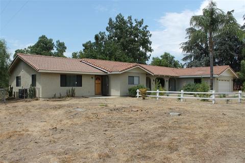2110 Orange Ave, Ramona, CA 92065 photo 2