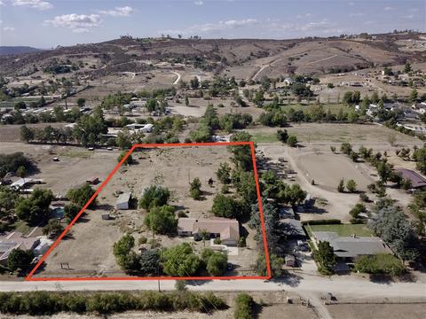 2110 Orange Ave, Ramona, CA 92065 photo 4