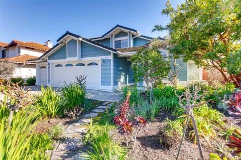 898 Pinewood Dr, Oceanside, CA 92057 photo 2