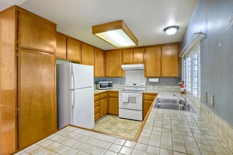 3578 Seafarer Dr, Oceanside, CA 92054 photo 12