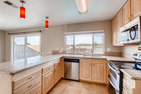 14532 High Pine St, Poway, CA 92064 photo 11