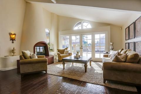 2744 Llama Ct, Carlsbad, CA 92009 photo 6