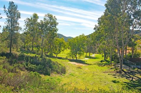 2253 Old Ranch Rd, Escondido, CA 92027 photo 4