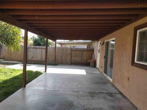 256 Asilado St, Oceanside, CA 92057 photo 2