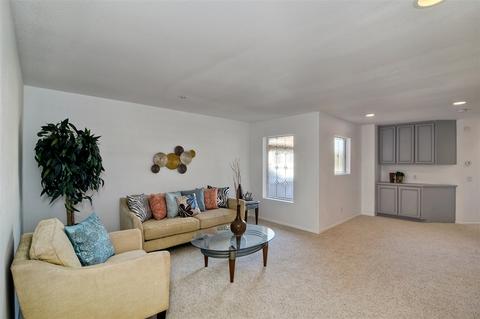 6815 Sand Aster Dr, Carlsbad, CA 92011 photo 8