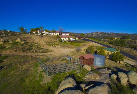215 F St, Ramona, CA 92065 photo 8