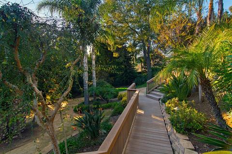 1667 Andorre Gln, Escondido, CA 92029 photo 17