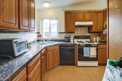 2805 Cokeley, Escondido, CA 92027 photo 4