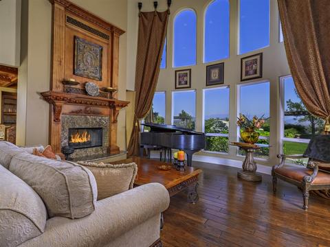 2704 Via Rancheros, Fallbrook, CA 92028 photo 4