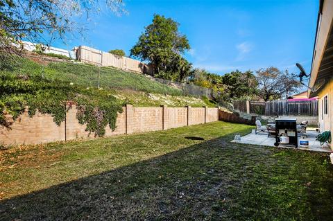 4944 Claire Dr, Oceanside, CA 92057 photo 23