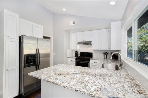 4944 Claire Dr, Oceanside, CA 92057 photo 1
