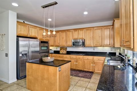 1144 Sunbright Dr, Oceanside, CA 92056 photo 10