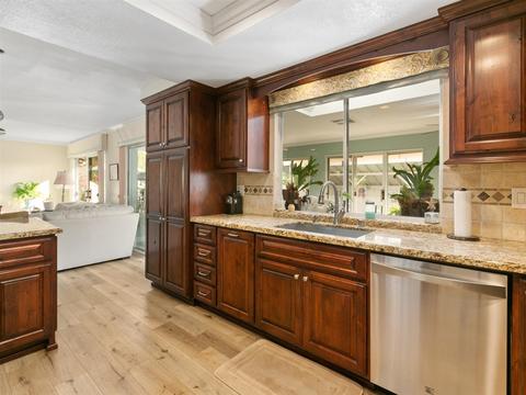 1641 Hidden Mesa Rd, El Cajon, CA 92019 photo 10