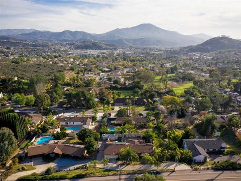 1641 Hidden Mesa Rd, El Cajon, CA 92019 photo 24