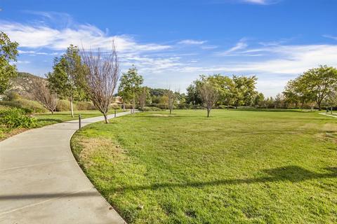 3078 Burnet Dr, Escondido, CA 92027 photo 20