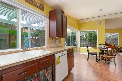 214 Boleroridge Pl, Escondido, CA 92026 photo 9