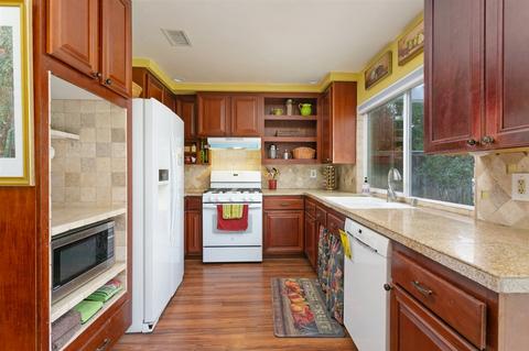 214 Boleroridge Pl, Escondido, CA 92026 photo 5