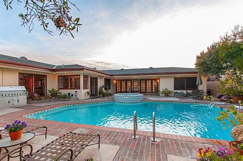 946 Havenhurst Dr, La Jolla, CA 92037 photo 17