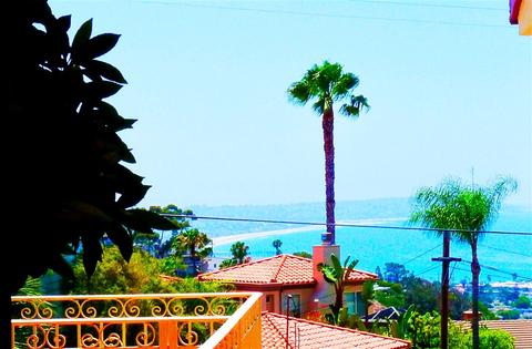 946 Havenhurst Dr, La Jolla, CA 92037 photo 4